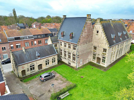 Prachtige Sint-Jans-Godshuis zoekt nieuwe eigenaar in hartje Ieper