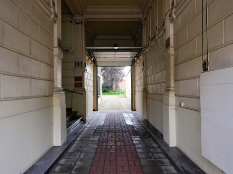 Uitzonderlijk herenhuis te koop in het hart van Eeklo