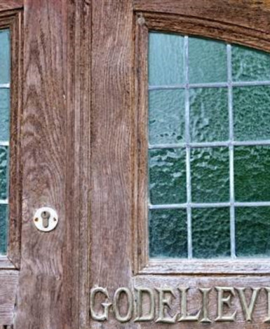stone_memory_estate-photo_album-1751917849