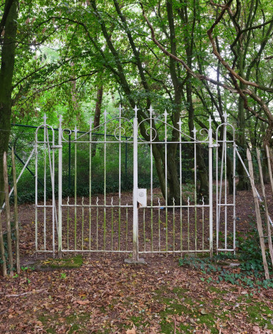 stone_memory_estate-photo_album-1752347991