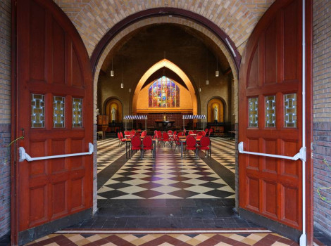 Kerk Sint-Maurus interbellum in erfpacht uit het Meetjesland patrimonium