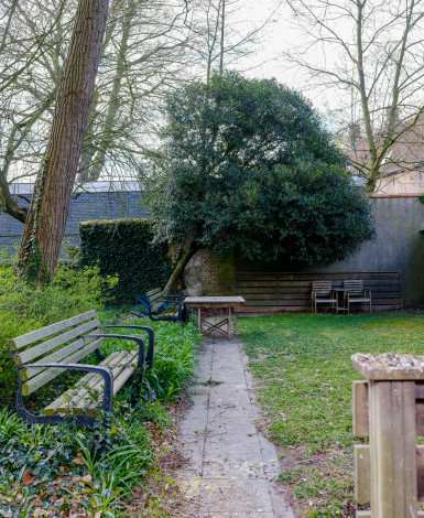 stone_memory_estate-photo_album-1752350808
