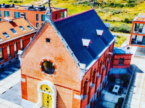 Uitzonderlijke volledig gerenoveerde kapel nabij de trendy wijk van Oostende