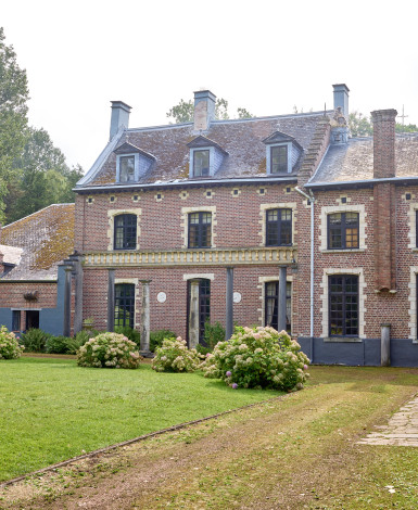 stone_memory_estate-photo_album-1752408894
