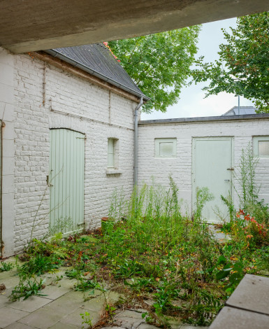 stone_memory_estate-photo_album-1762276396