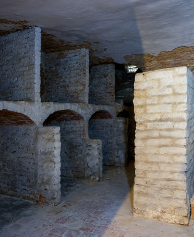 stone_memory_estate-photo_album-1762276411
