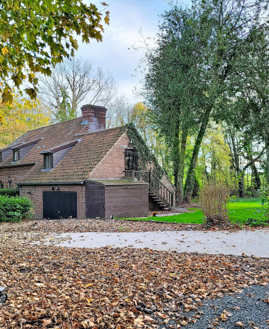 stone_memory_estate-photo_album-1764778084