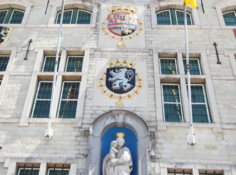 Voormalig stadhuis en gevangenis van het Waasland in erfpacht