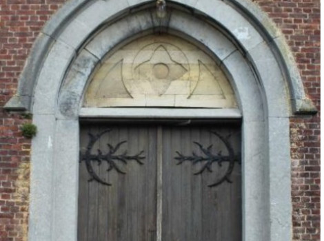 Uitzonderlijke Onze-Lieve-Vrouw Boodschapkerk in het wondermooie Haspengouw