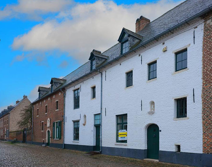 Begijnhofhuis Heilige Catharina met kleine woning in een oase van rust te Diest