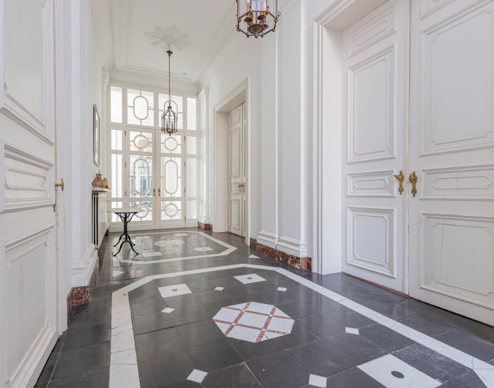 Prachtig herenhuis te koop in het hart van Aalst