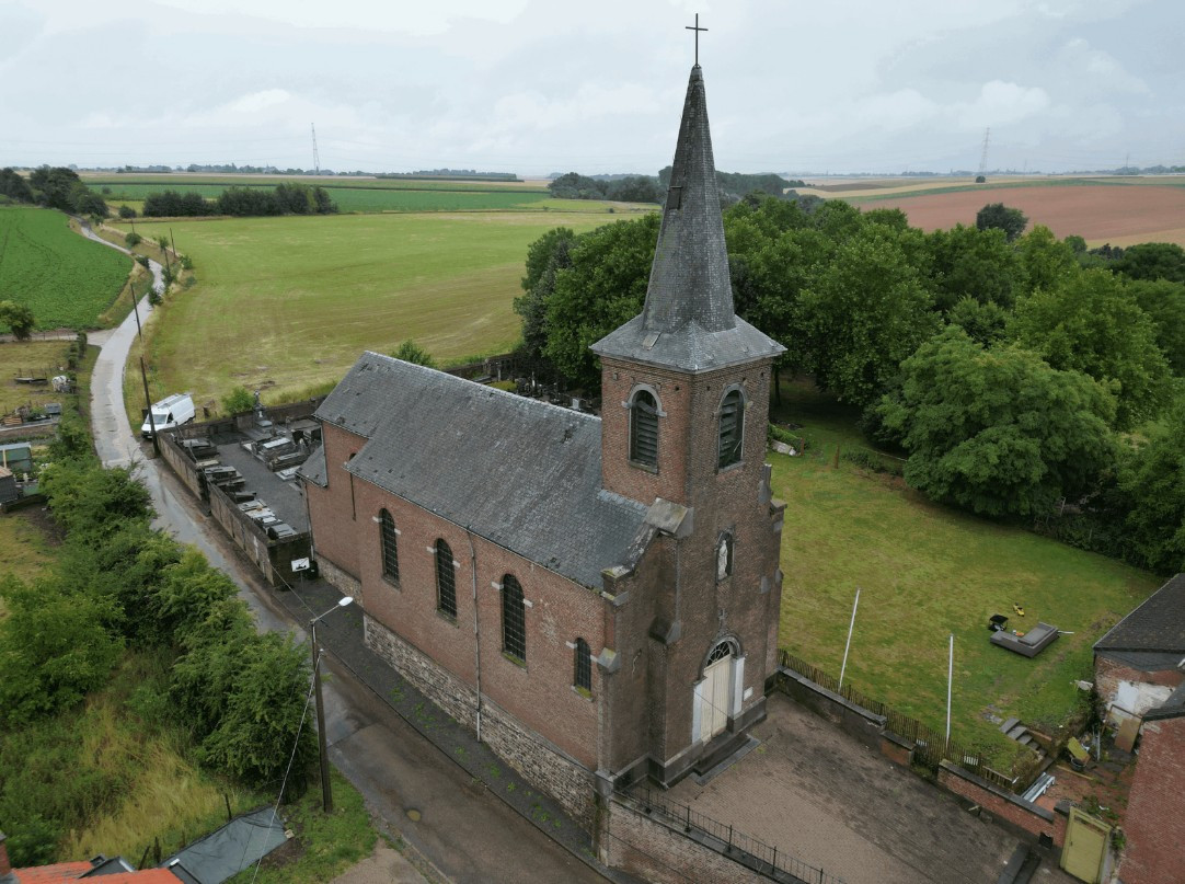 Charmant Sint-Cunibertuskerk uit het wondermooie Haspengouwse erfgoed