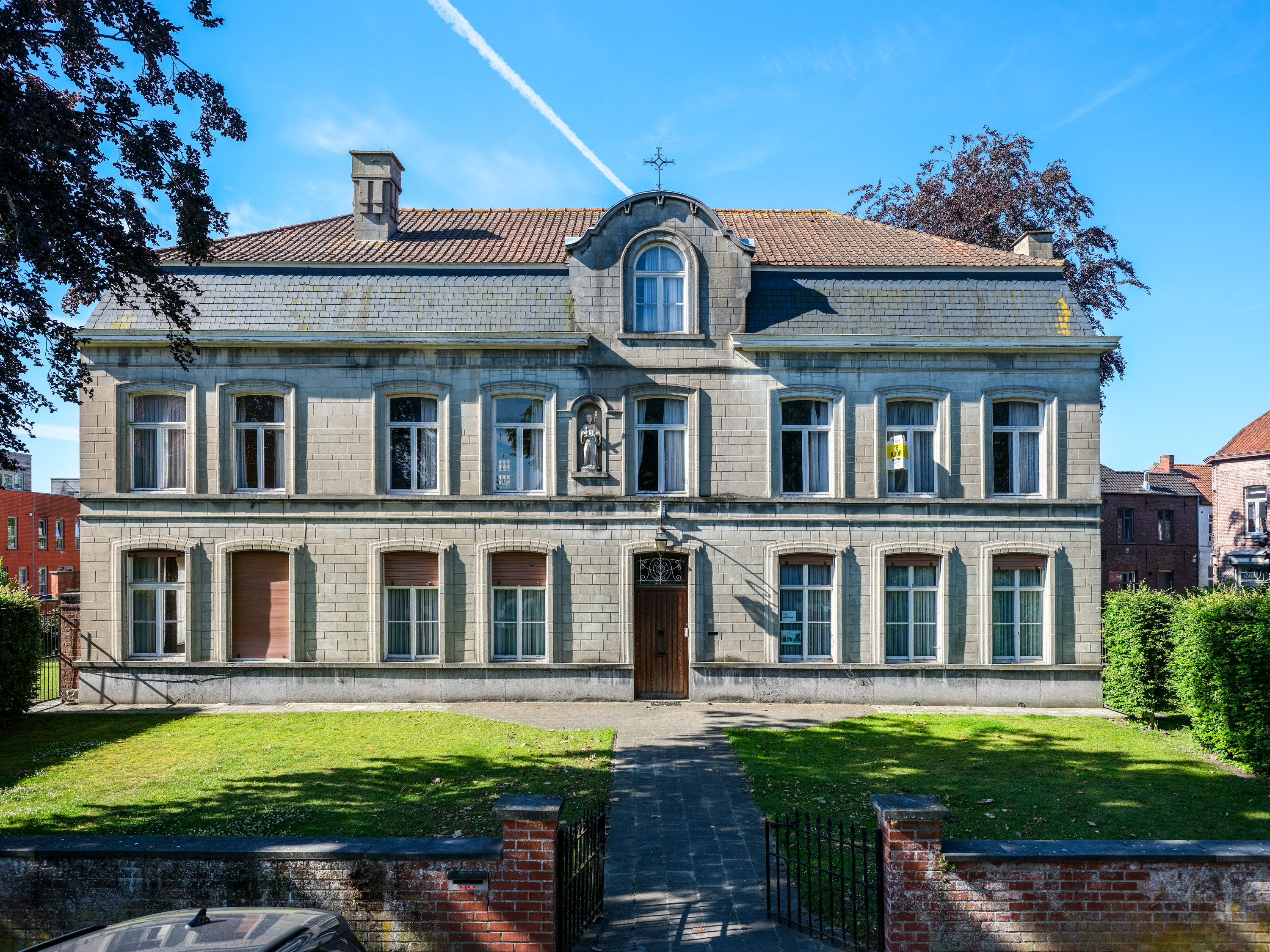Unieke historische dekenij met uitzonderlijk potentieel